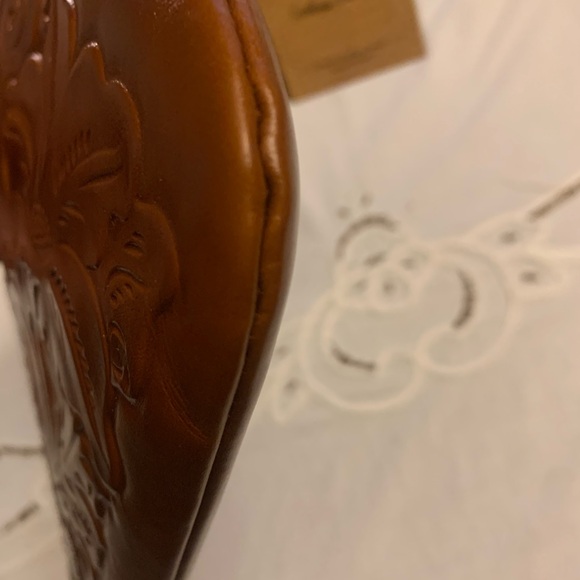 Patricia Nash Cassini Leather Wristlet - Picture 9 of 11